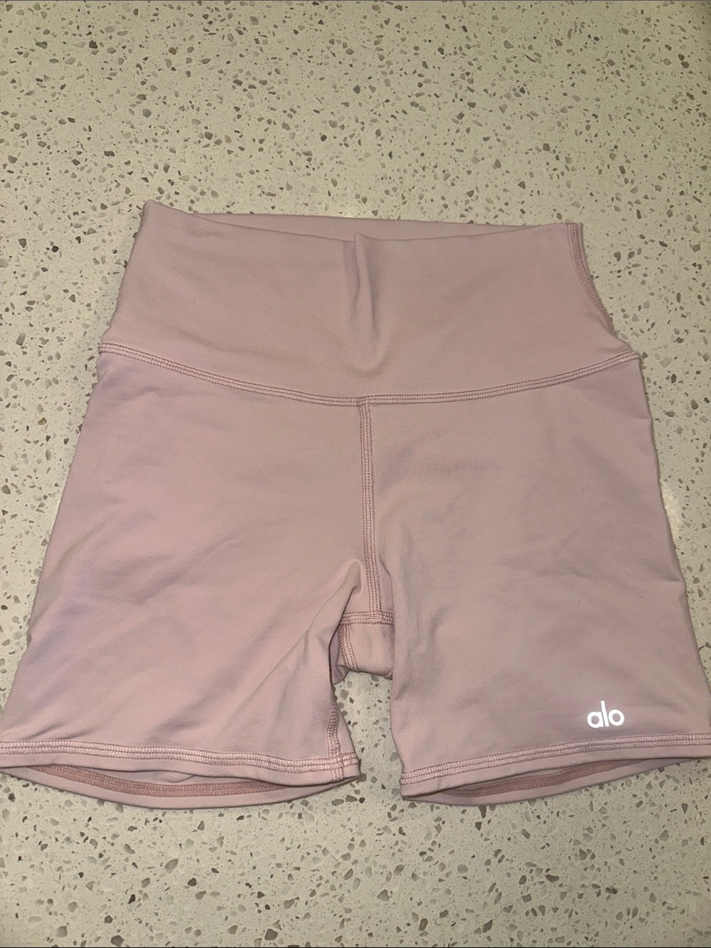 ALO Yoga Soft Blush High-Rise Bike Shorts 5 inch size XS